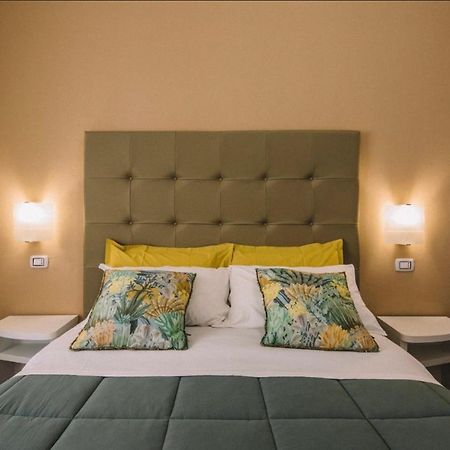 Tiziana'S House Bed & Breakfast Salerno Ngoại thất bức ảnh