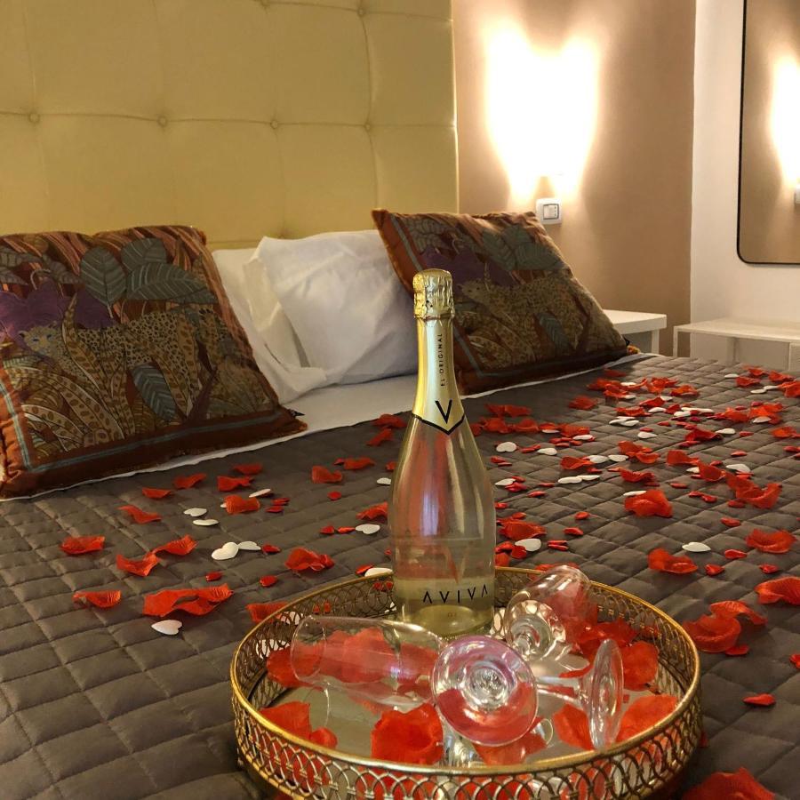 Tiziana'S House Bed & Breakfast Salerno Ngoại thất bức ảnh