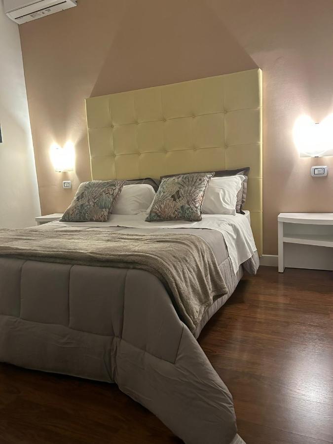 Tiziana'S House Bed & Breakfast Salerno Ngoại thất bức ảnh