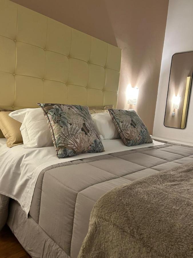 Tiziana'S House Bed & Breakfast Salerno Ngoại thất bức ảnh